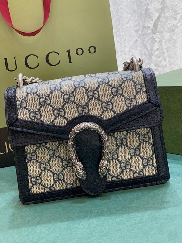 Gucci Handbags 982